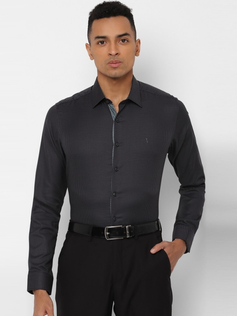 

SIMON CARTER LONDON Men Grey & Black Slim Fit Checked Formal Shirt