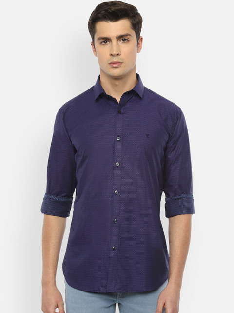 

V Dot Men Navy Blue Slim Fit Self-Design Pure Cotton Casual Shirt