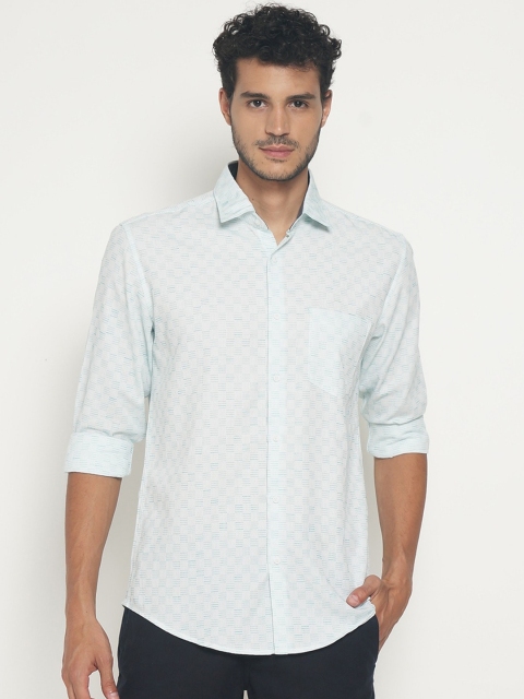 

IVOC Men White & Blue Slim Fit Printed Cotton Casual Shirt