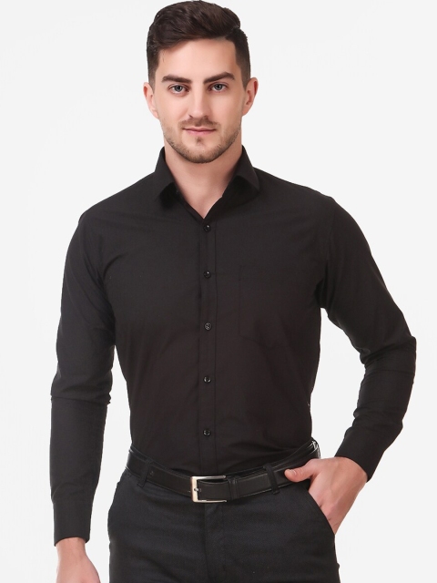 

Franco Leone Men Black Regular Fit Solid Casual Shirt