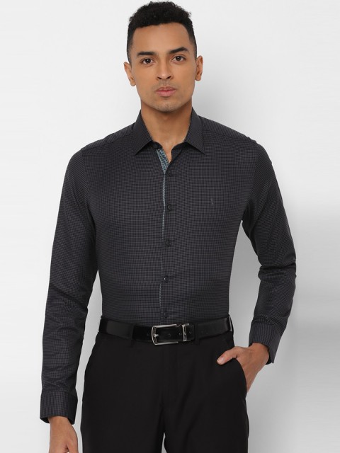 

SIMON CARTER LONDON Men Grey & Black Slim Fit Checked Formal Shirt