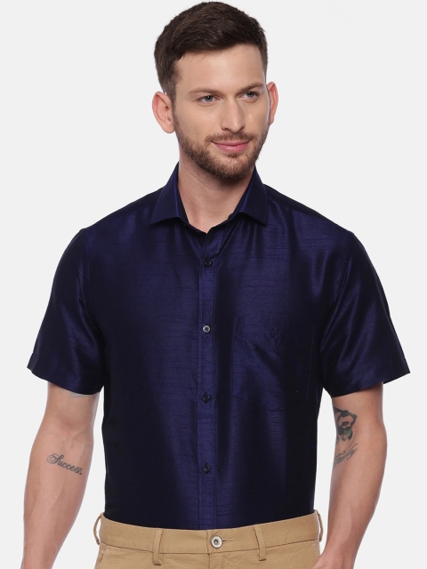 

CROYDON Men Navy Blue Regular Fit Solid Formal Shirt
