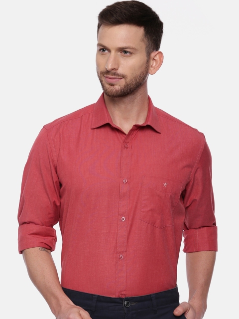 

CROYDON Men Red Regular Fit Solid Casual Shirt