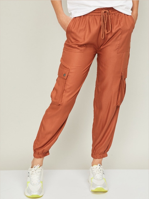 

Bossini Women Rust Regular Fit Solid Joggers