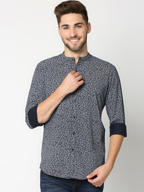 

Bewakoof Men Navy Blue & White Regular Fit Printed Twill Casual Shirt