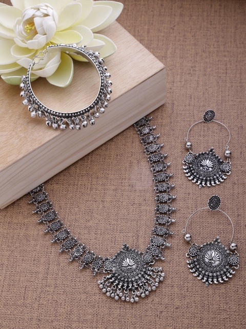 

Fida Oxidized Silver-Plated Statement Handmade Jewellery Set