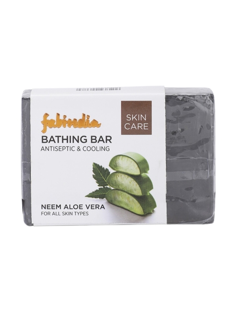 

Fabindia Unisex Neem Aloevera Bathing Bar 100 gm, Green