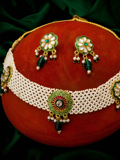 

aadita White & Green Gold-Plated Stone-Studded & Beaded Jewellery Set