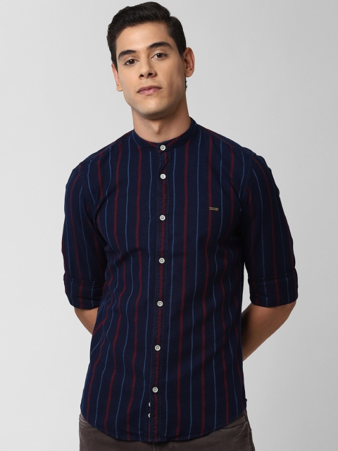 

Peter England Casuals Men Navy Blue & Red Slim Fit Striped Casual Shirt