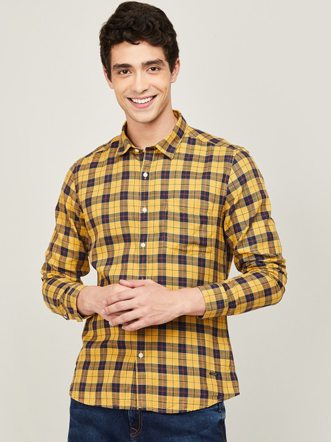 

Bossini Men Yellow & Blue Regular Fit Checked Cotton Casual Shirt