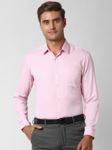 

Peter England Men Pink Slim Fit Solid Bamboo Blend Semiformal Shirt