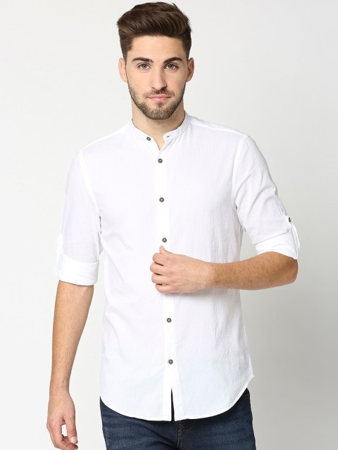 

Bewakoof Men White Slim Fit Striped Seersucker Cotton Casual Shirt