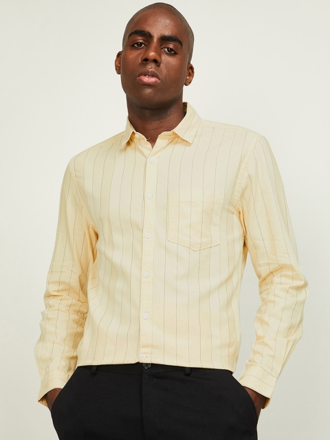 

CODE by Lifestyle Men Beige Slim Fit Striped LEM Cotton Formal Shirt