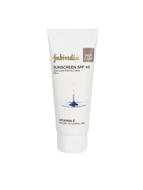 

Fabindia Unisex Vitamin E Sunscreen SPF 45 120 ml, White