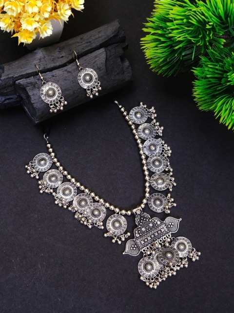 

Crunchy Fashion Oxidized Silver-Plated Jewellery Set