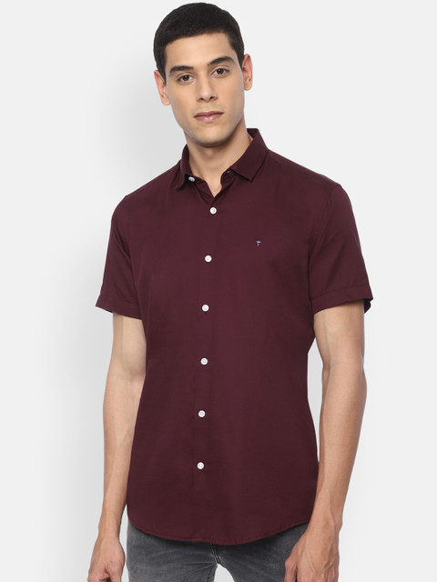 

Louis Philippe Jeans Men Maroon Slim Fit Solid Casual Shirt