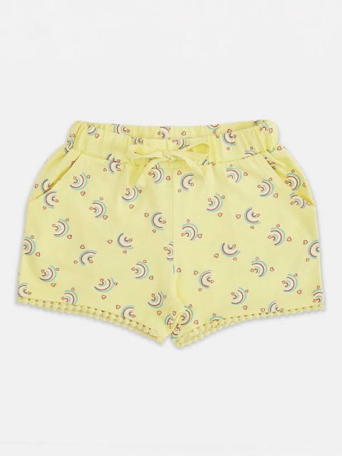 

Pantaloons Junior Girls Yellow Printed Regular Fit Cotton Regular Shorts