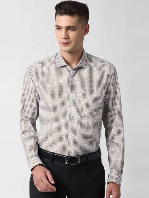 

Peter England Men White & Beige Regular Fit Printed Pure Cotton Semiformal Shirt