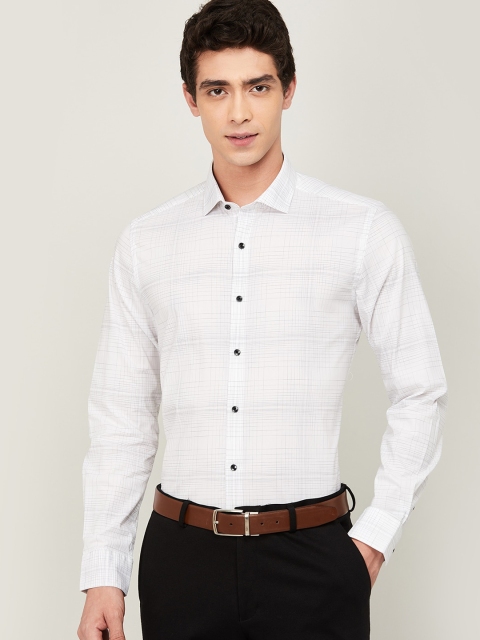 

CODE by Lifestyle Men White & Black Slim Fit Checked FANTA Cotton Casual Shirt