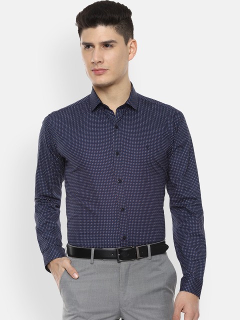 

V Dot Men Navy Blue & White Pure Cotton Slim Fit Printed Formal Shirt