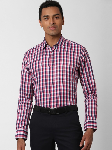 

Peter England Men Pink & White Checked Regular Fit Casual Shirt