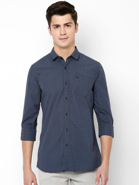 

Solly Jeans Co. Men Navy Blue Regular Fit Self Design Casual Shirt