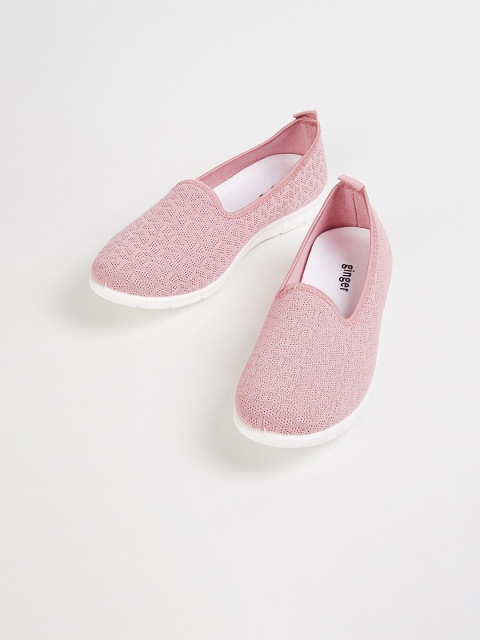 

Ginger by Lifestyle Women Pink Woven Design Slip-On Sneakers