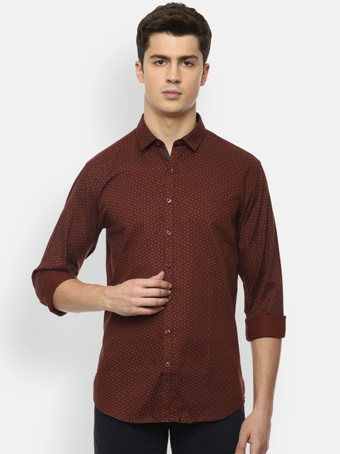 

V Dot Men Brown & Blue Pure Cotton Slim Fit Printed Casual Shirt