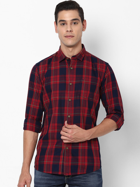 

Allen Solly Sport Men Red & Navy Blue Regular Fit Checked Casual Shirt