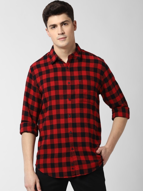 

Peter England Casuals Men Red & Black Slim Fit Checked Pure Cotton Casual Shirt