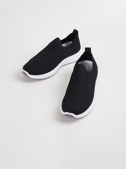 

Ginger by Lifestyle Women Black Woven Design PU Slip-On Sneakers