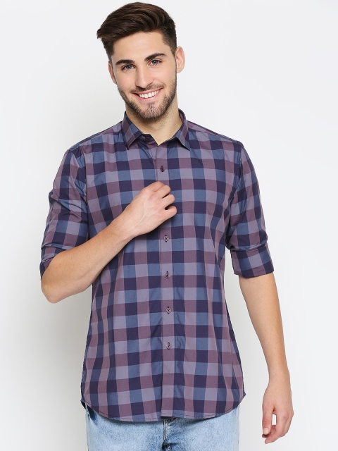 

EVOQ Men Navy Blue & Purple Regular Fit Checked Casual Shirt