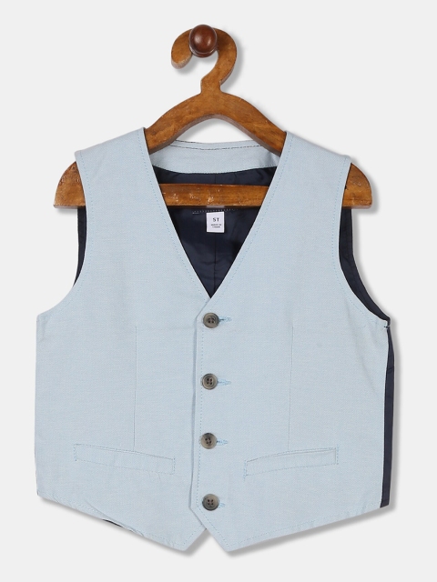 

The Childrens Place Boys Blue Solid Corduroy Waistcoat