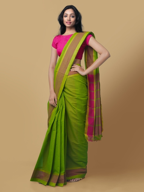 

Unnati Silks Green Pure Cotton Solid Mangalagiri Saree