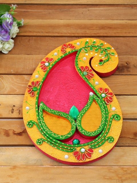

Aapno Rajasthan Multicoloured Keri Design Arthi Thali, Multi