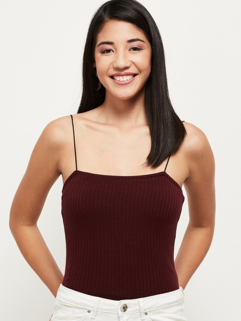 

max Maroon Solid Shoulder Straps Fitted Top