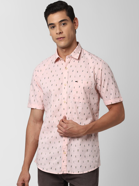 

Peter England Casuals Men Pink & Yellow Regular Fit Printed Casual Shirt