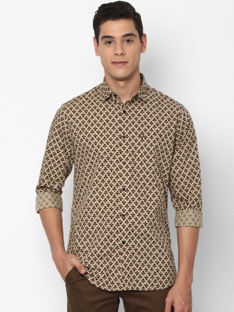 

Allen Solly Men Khaki & Maroon Regular Fit Printed Casual Shirt