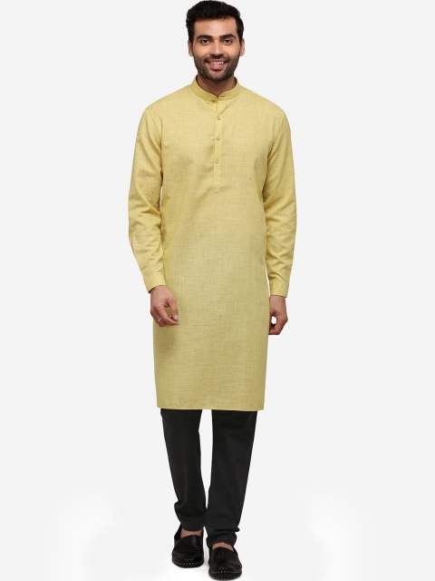 

Modi Kurta Men Yellow Solid Straight Kurta