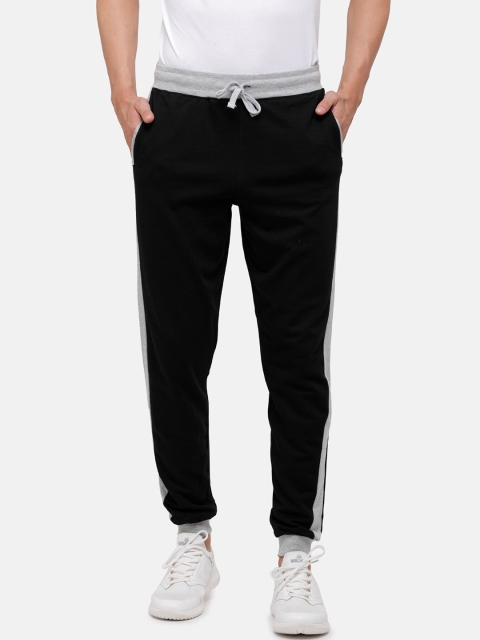 

MADSTO Men Black Solid Slim-Fit Cotton Joggers