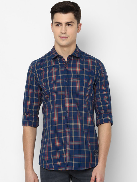 

Solly Jeans Co. Men Navy Blue Pure Cotton Slim Fit Checked Casual Shirt