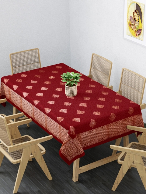 

Clasiko White & Maroon Ethnic Printed 6-Seater Pure Cotton Table Cover