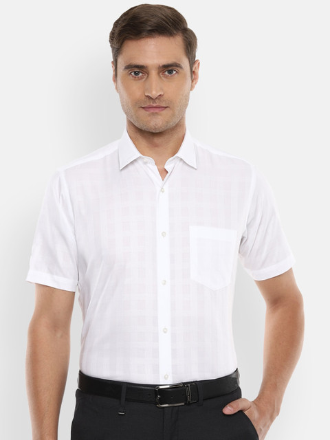 

Van Heusen Men White Regular Fit Checked Formal Shirt