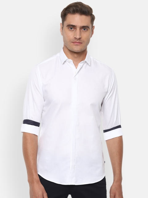 

V Dot Men White Slim Fit Solid Casual Shirt
