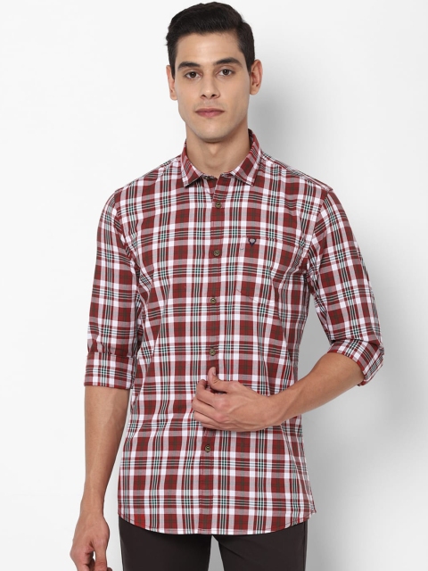 

Solly Jeans Co. Men Maroon & Off-White Pure Cotton Checked Casual Shirt