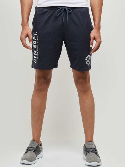 

max Men Navy Blue Solid Regular Fit Regular Shorts