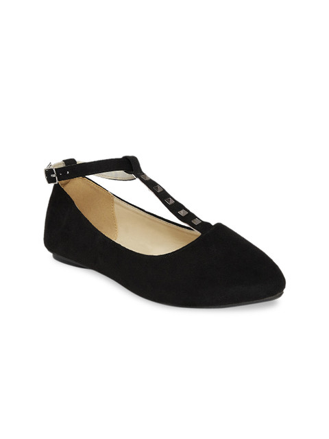 

Forever Glam by Pantaloons Women Black Embellished Fabric Ballerinas