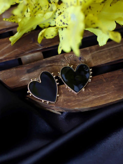 

Bellofox Black Contemporary Studs