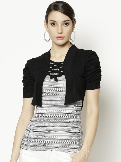 

V2 Value & Variety Black Geometric Layered Chambray Fitted Top
