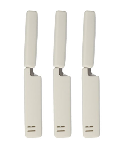 

YOYOSO Set Of 3 White & Silver-Toned Solid Fruit Knives With Pouch